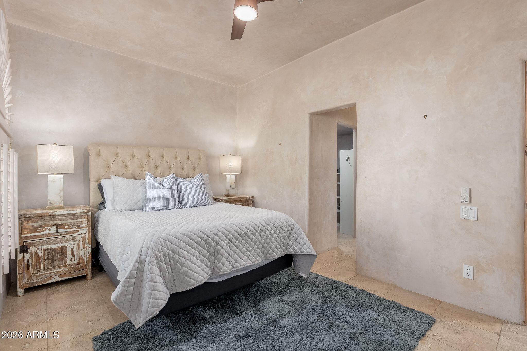 10420 E MORNING VISTA Lane