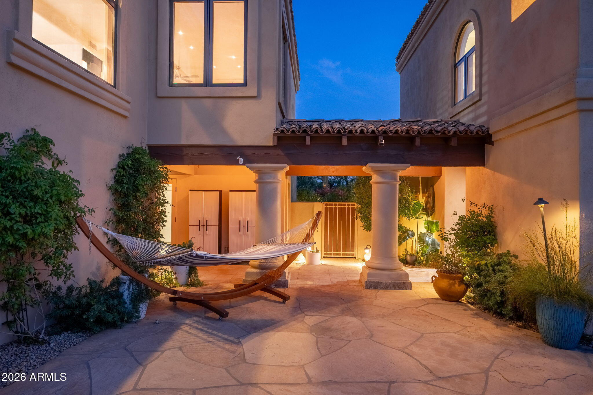 10420 E MORNING VISTA Lane