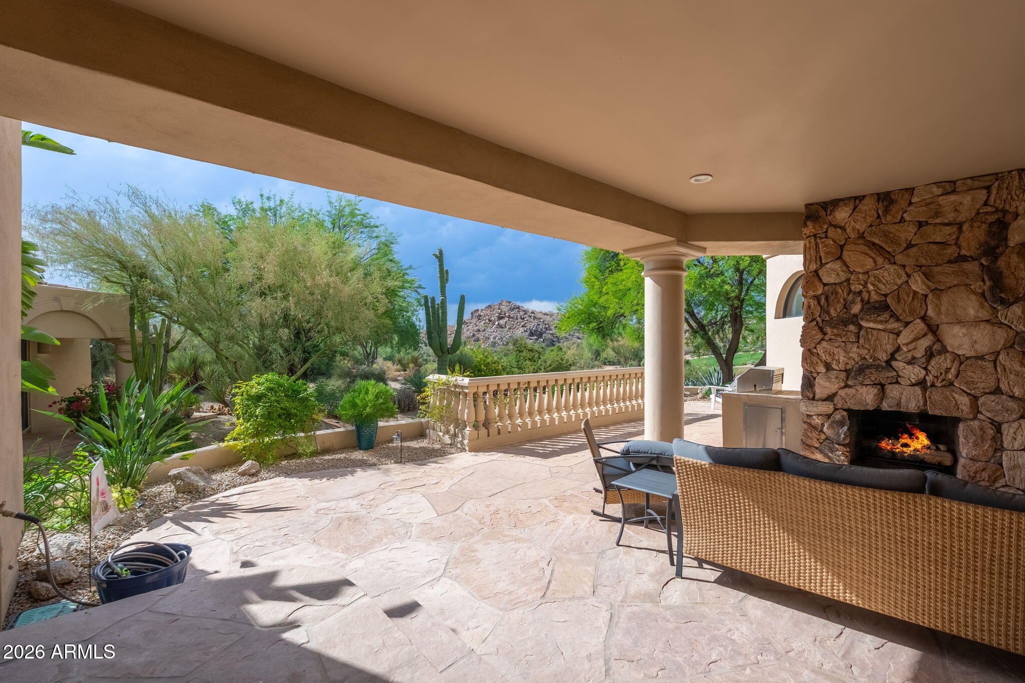 10420 E MORNING VISTA Lane