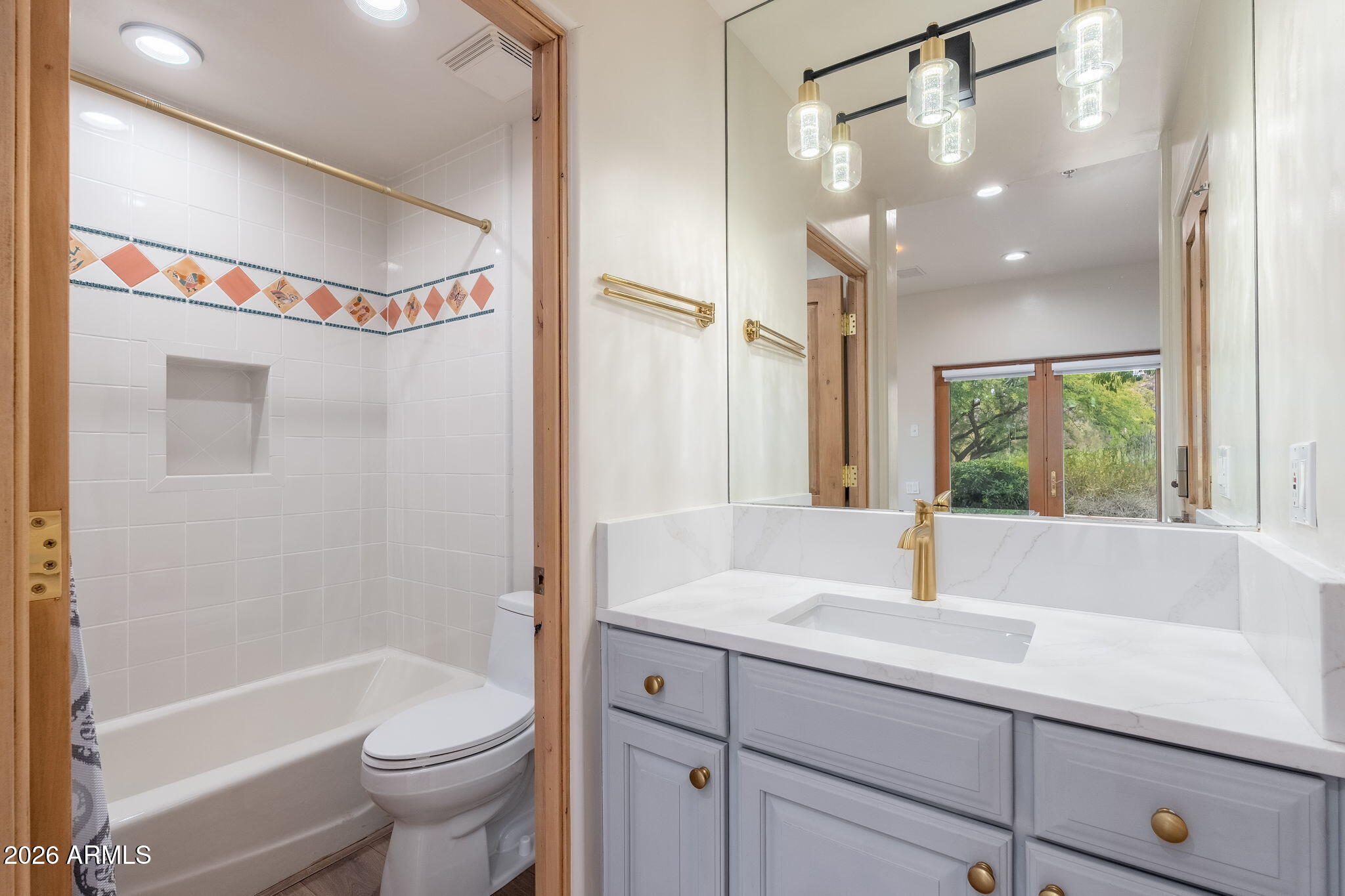 10420 E MORNING VISTA Lane