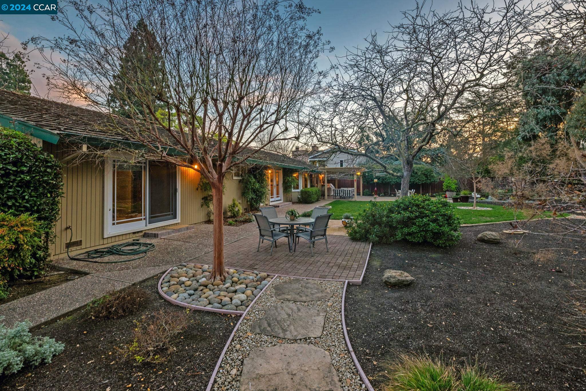 108 Lackland Ct
