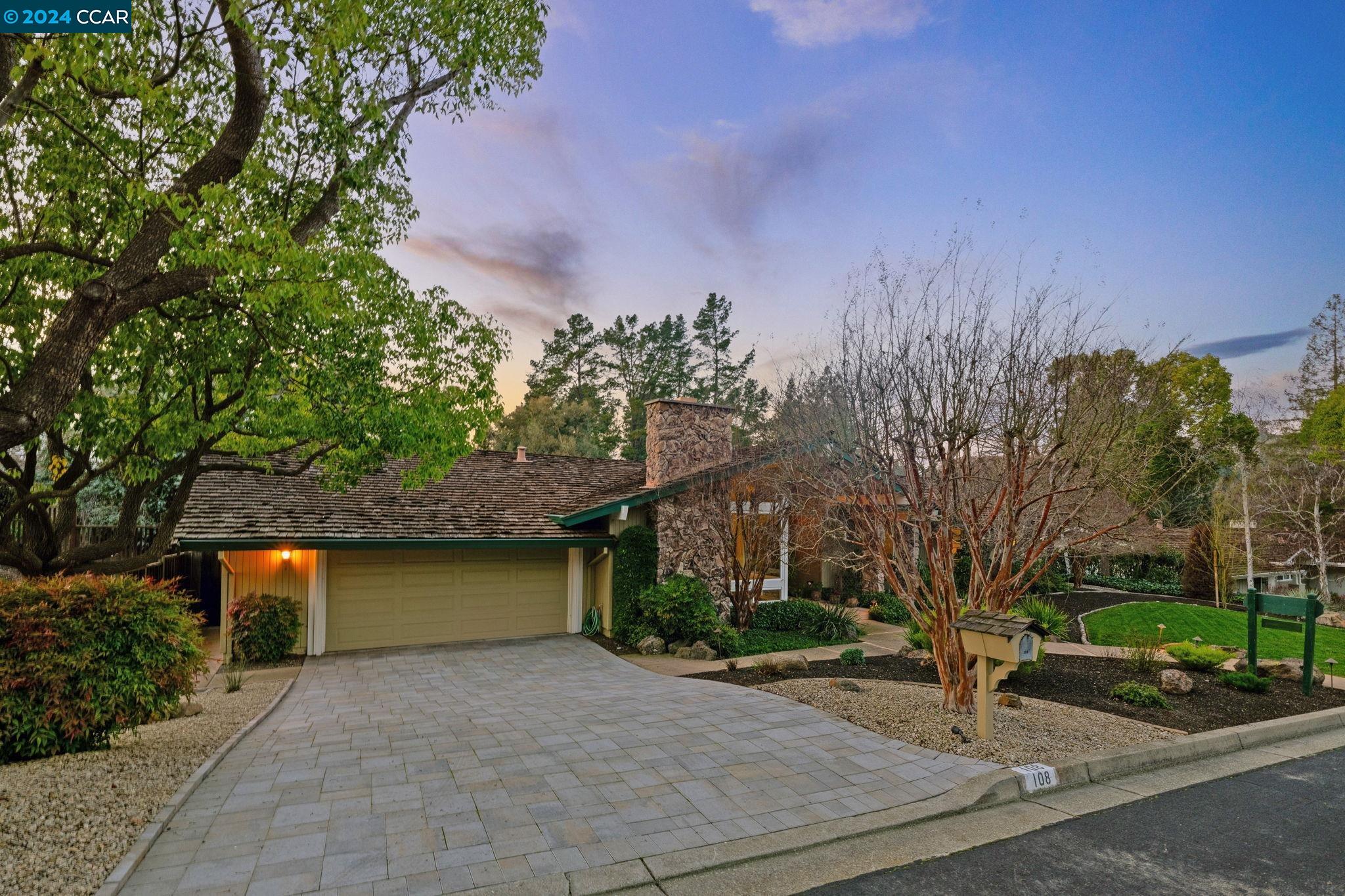108 Lackland Ct