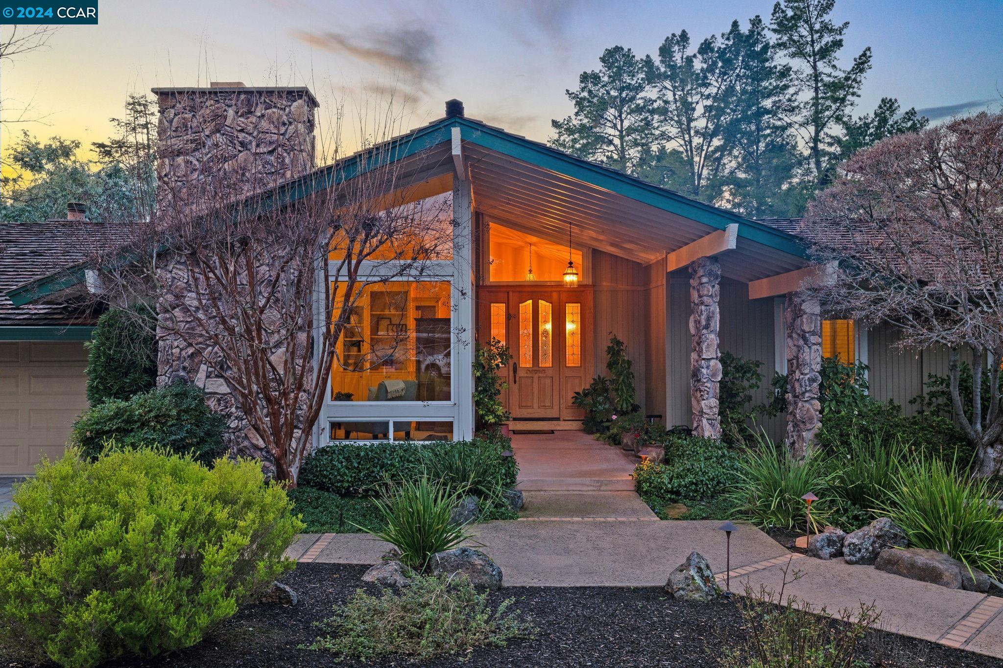 108 Lackland Ct