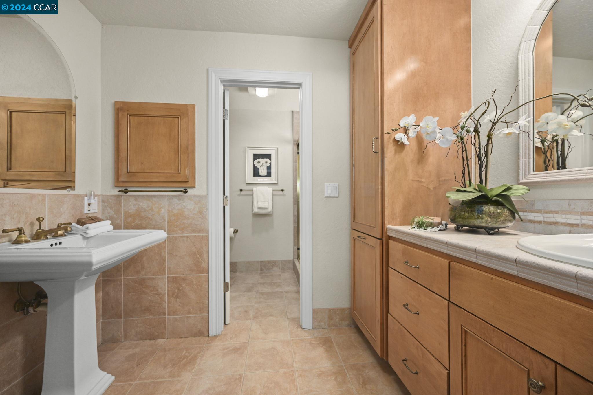 108 Lackland Ct