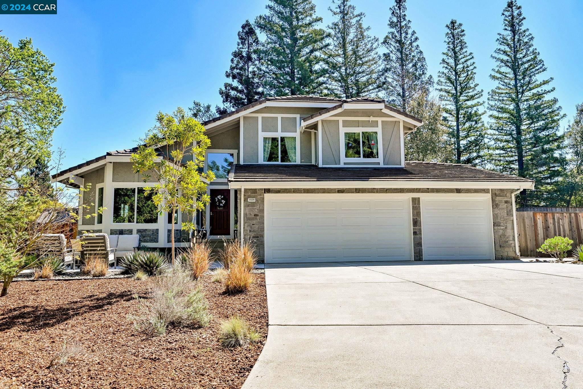 1026 Pleasant Oaks Dr