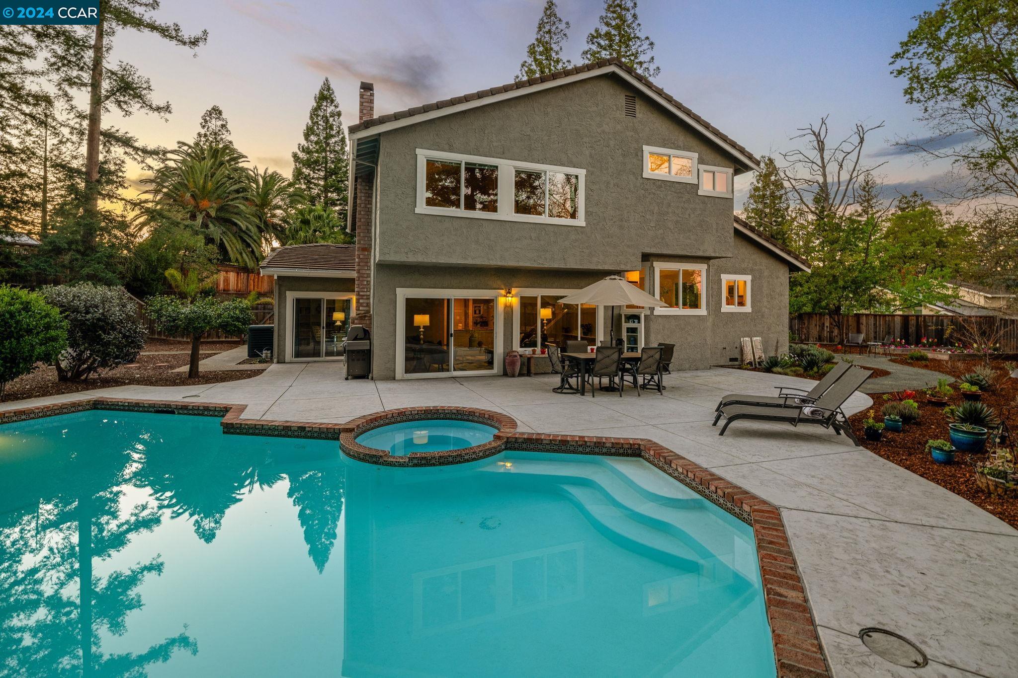 1026 Pleasant Oaks Dr