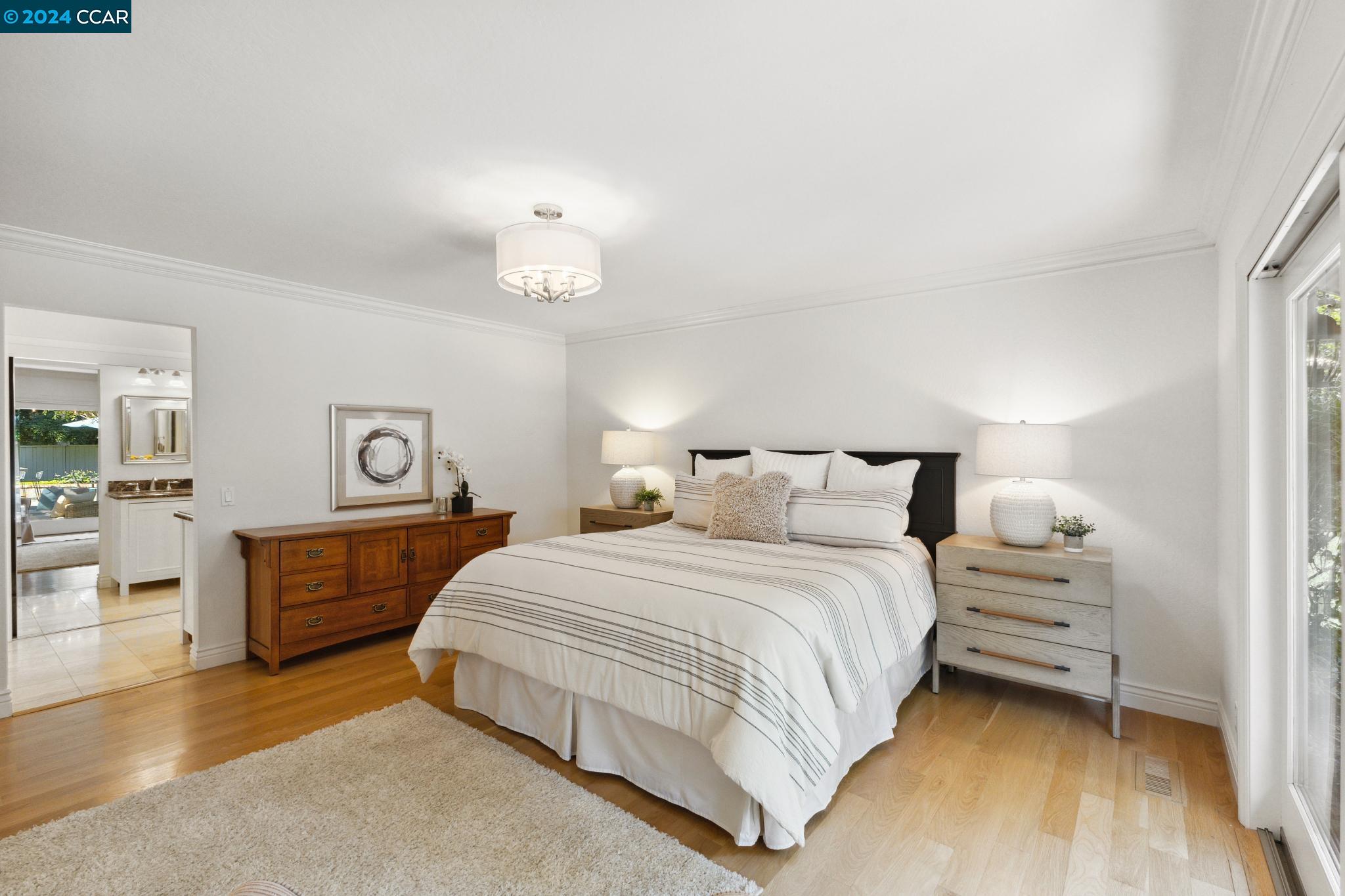 50 Jessica Ct