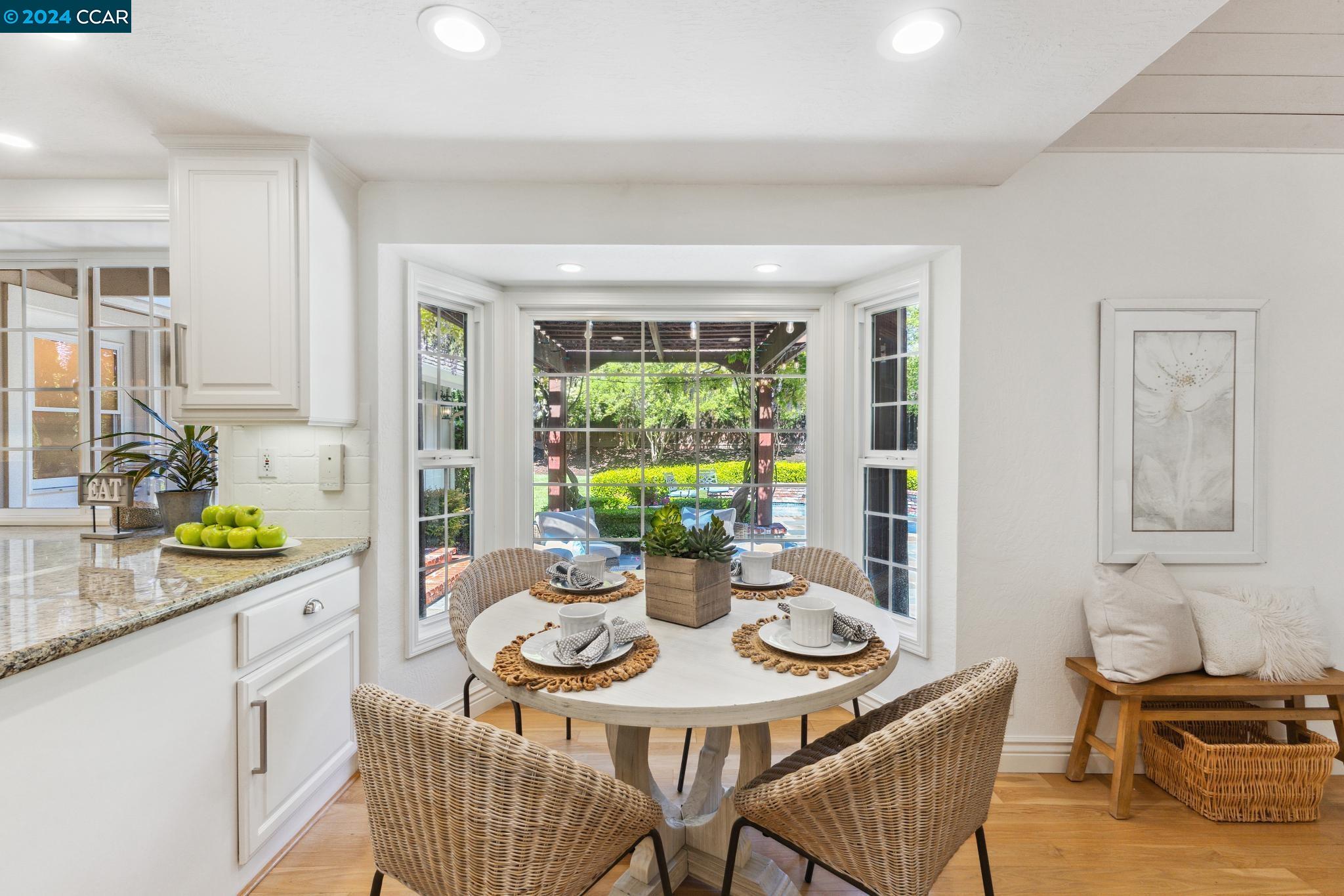50 Jessica Ct