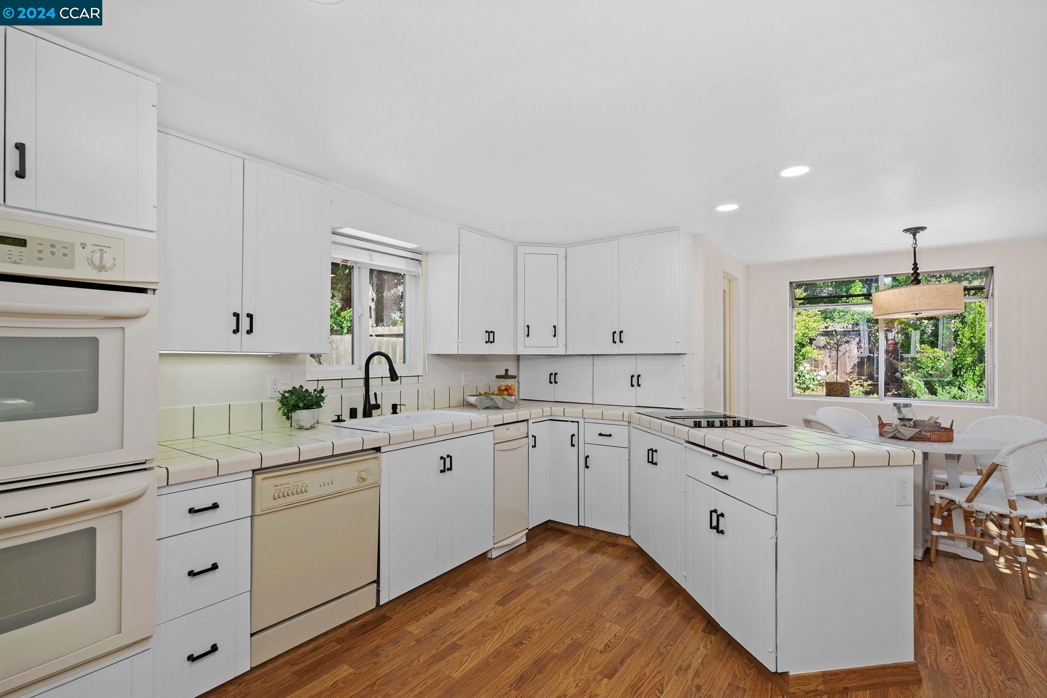 2512 Dos Rios Drive