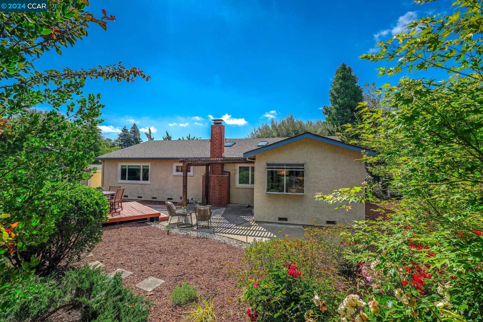 2512 Dos Rios Drive