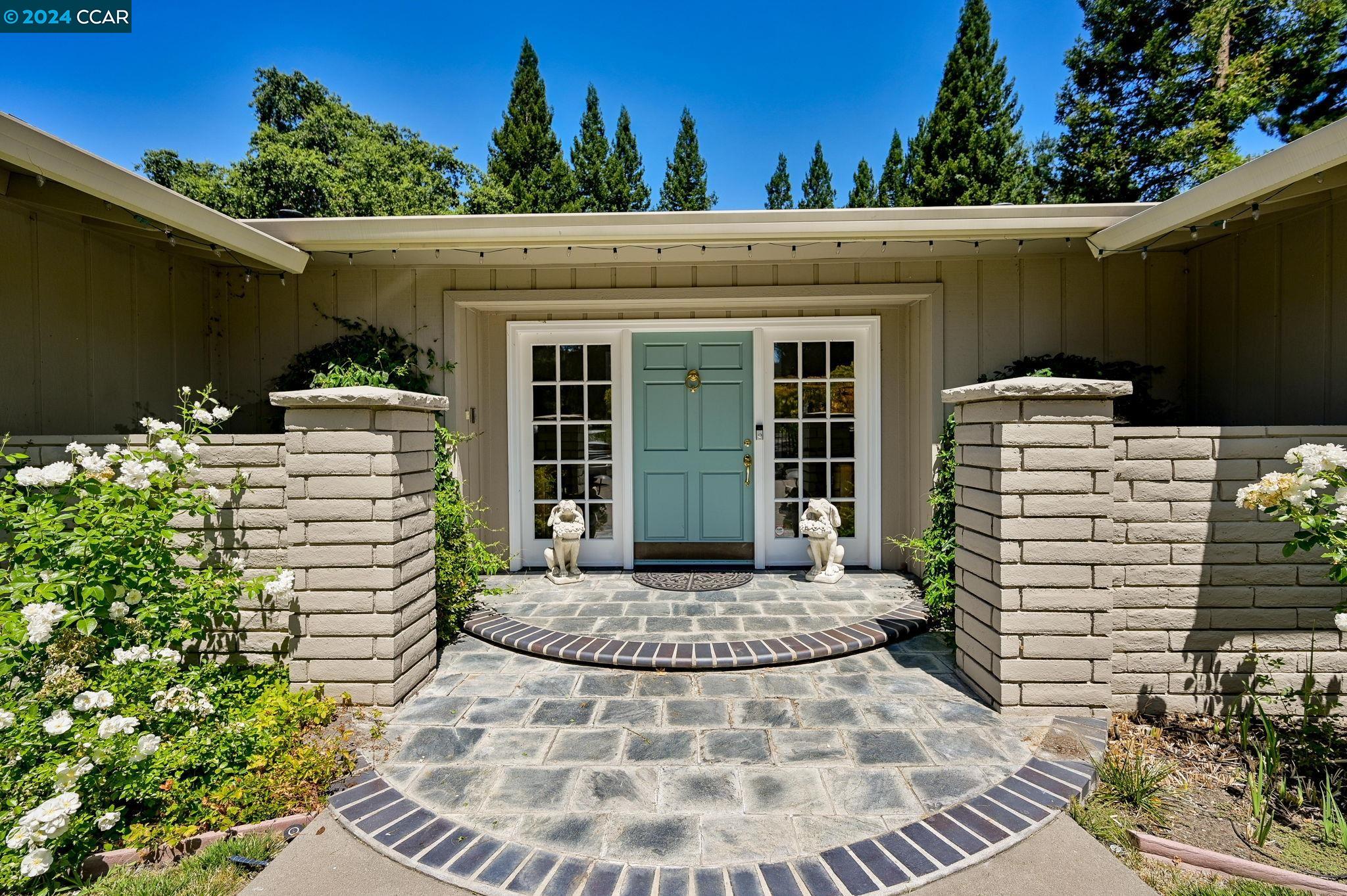1534 Las Trampas Rd
