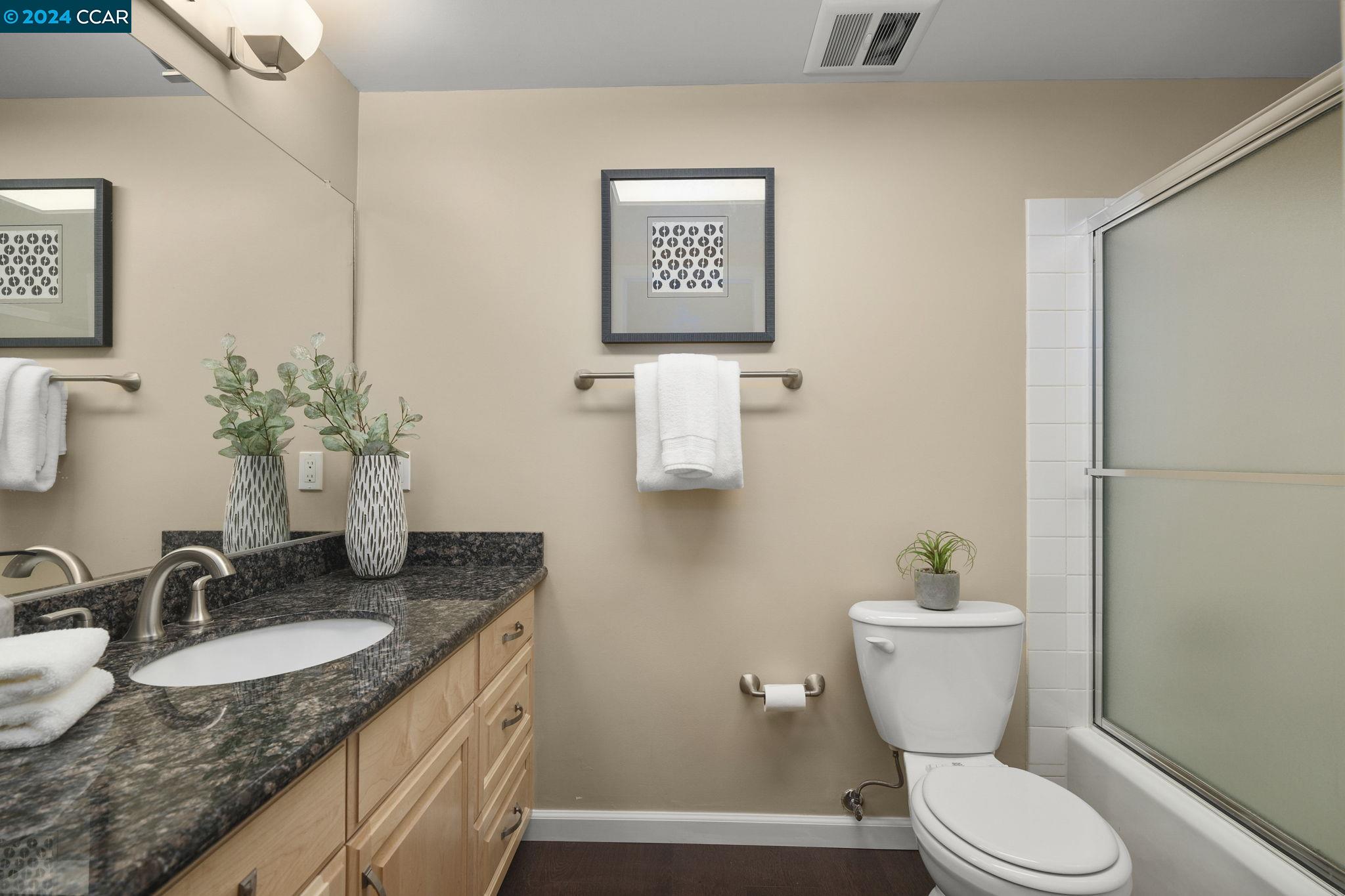 165 Miramonte Dr