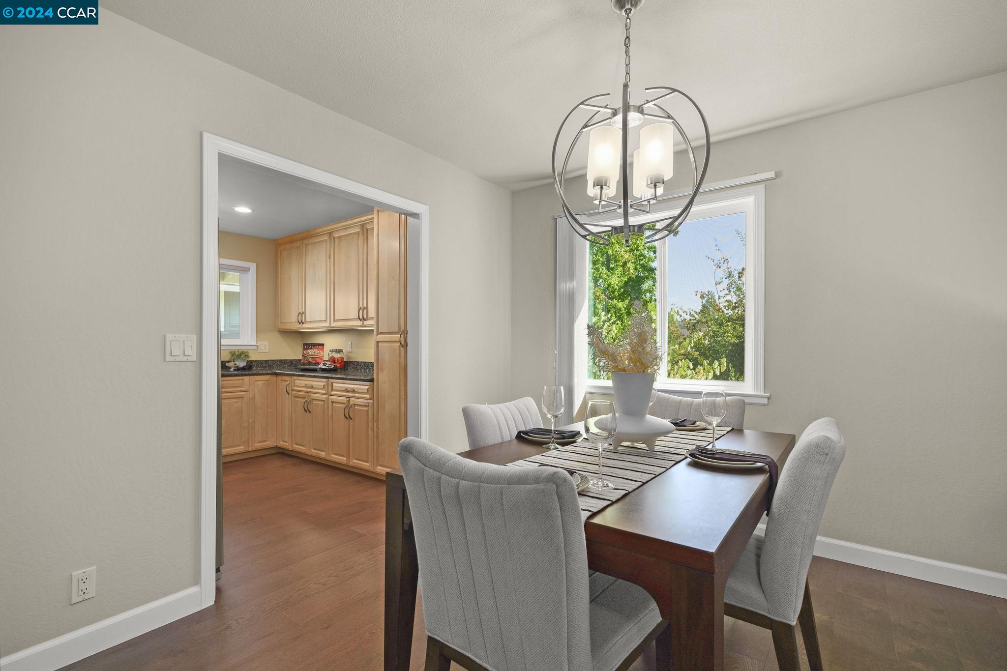 165 Miramonte Dr