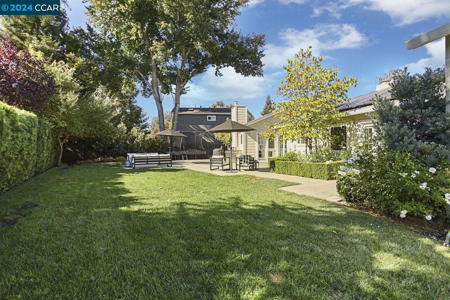 118 Cameo Dr