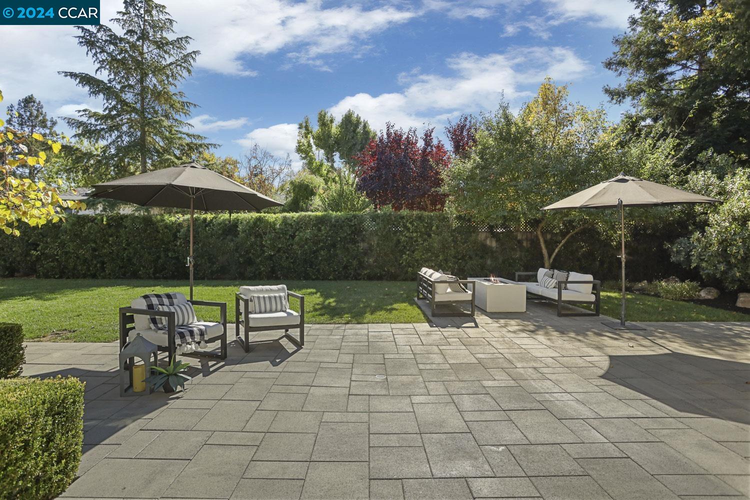 118 Cameo Dr