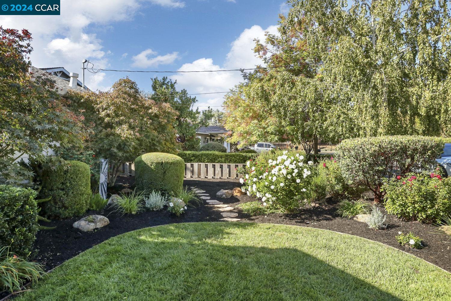 118 Cameo Dr