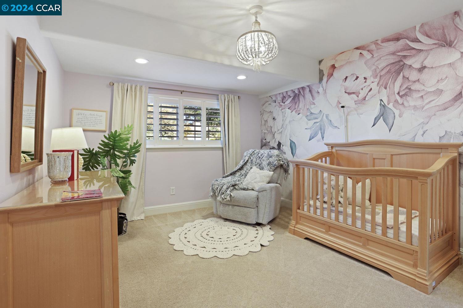 118 Cameo Dr
