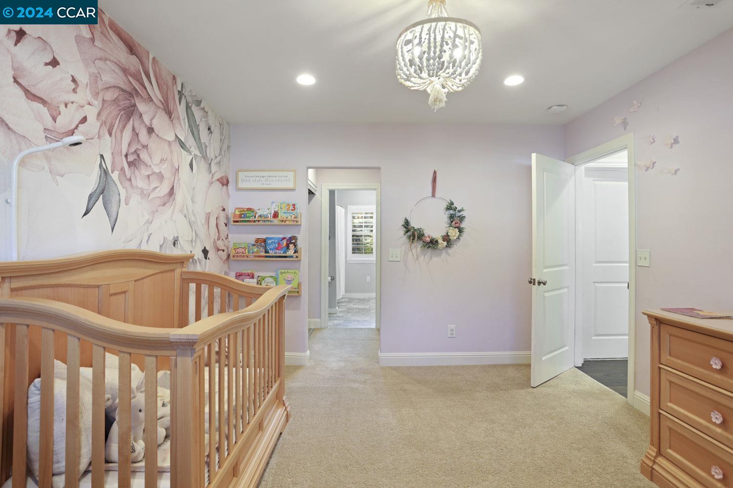 118 Cameo Dr