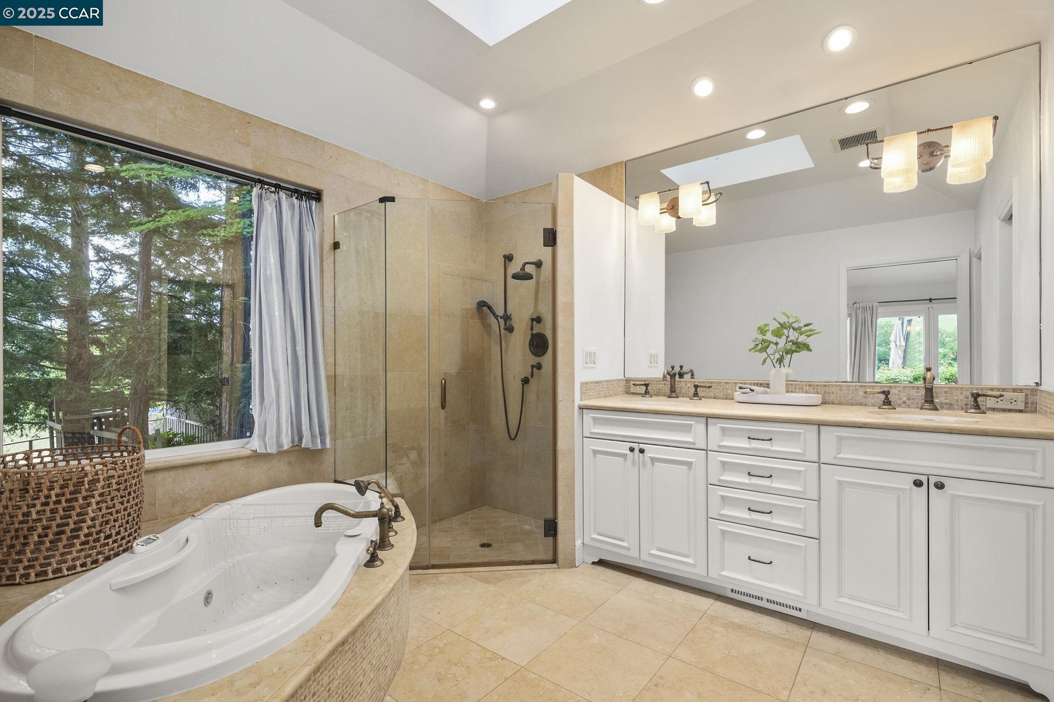 18 Emmons Canyon Ct