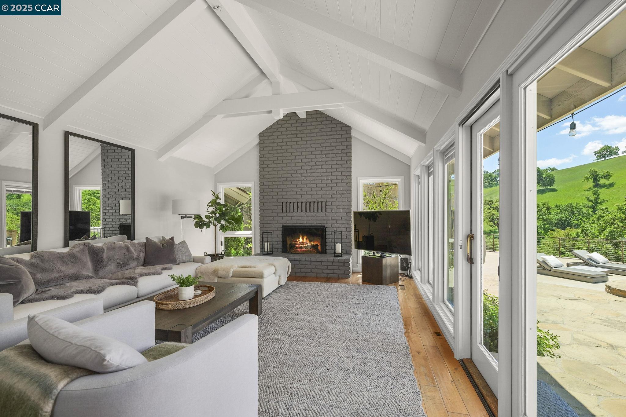 18 Emmons Canyon Ct