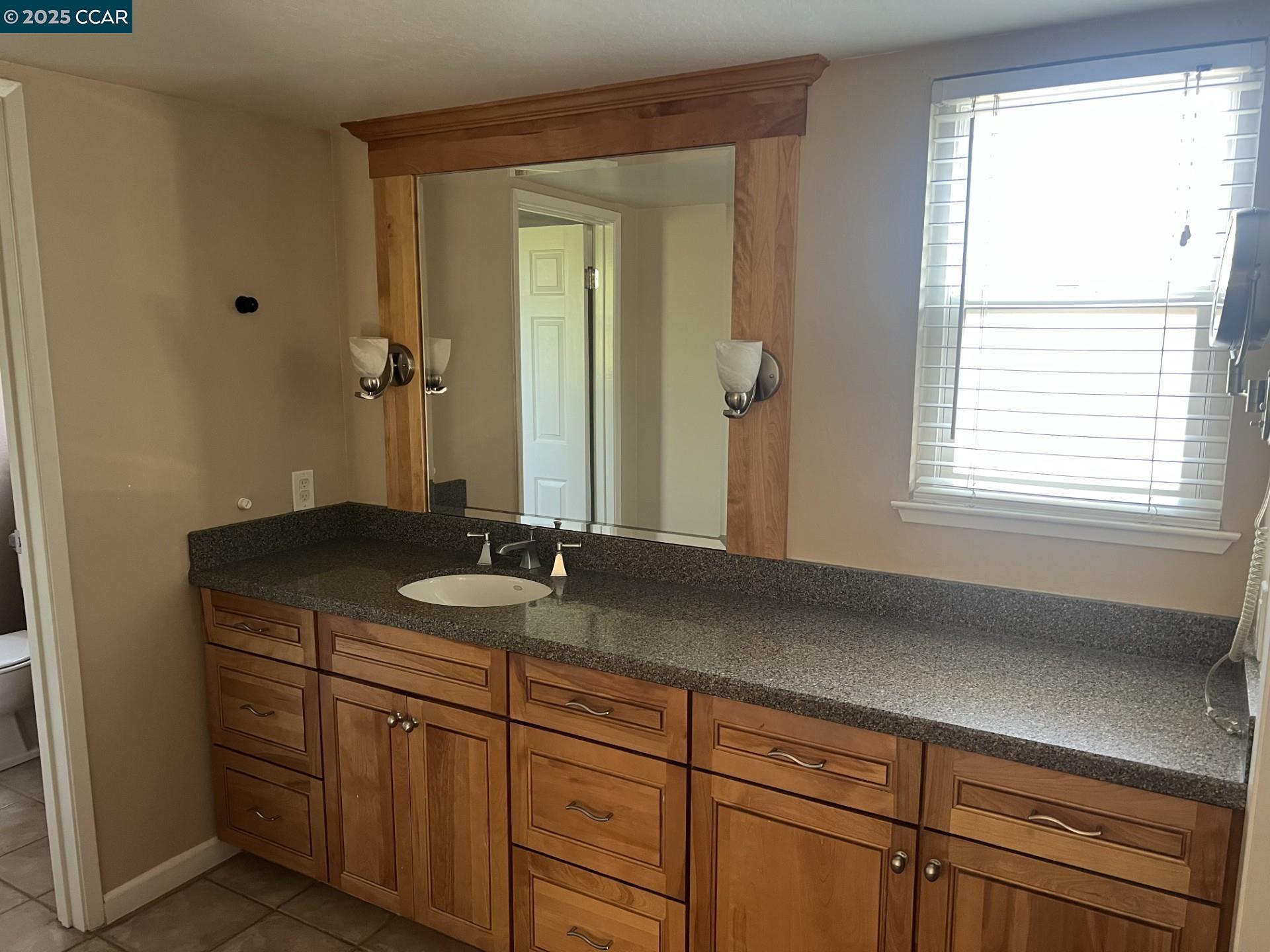 42 Horseshoe Ct