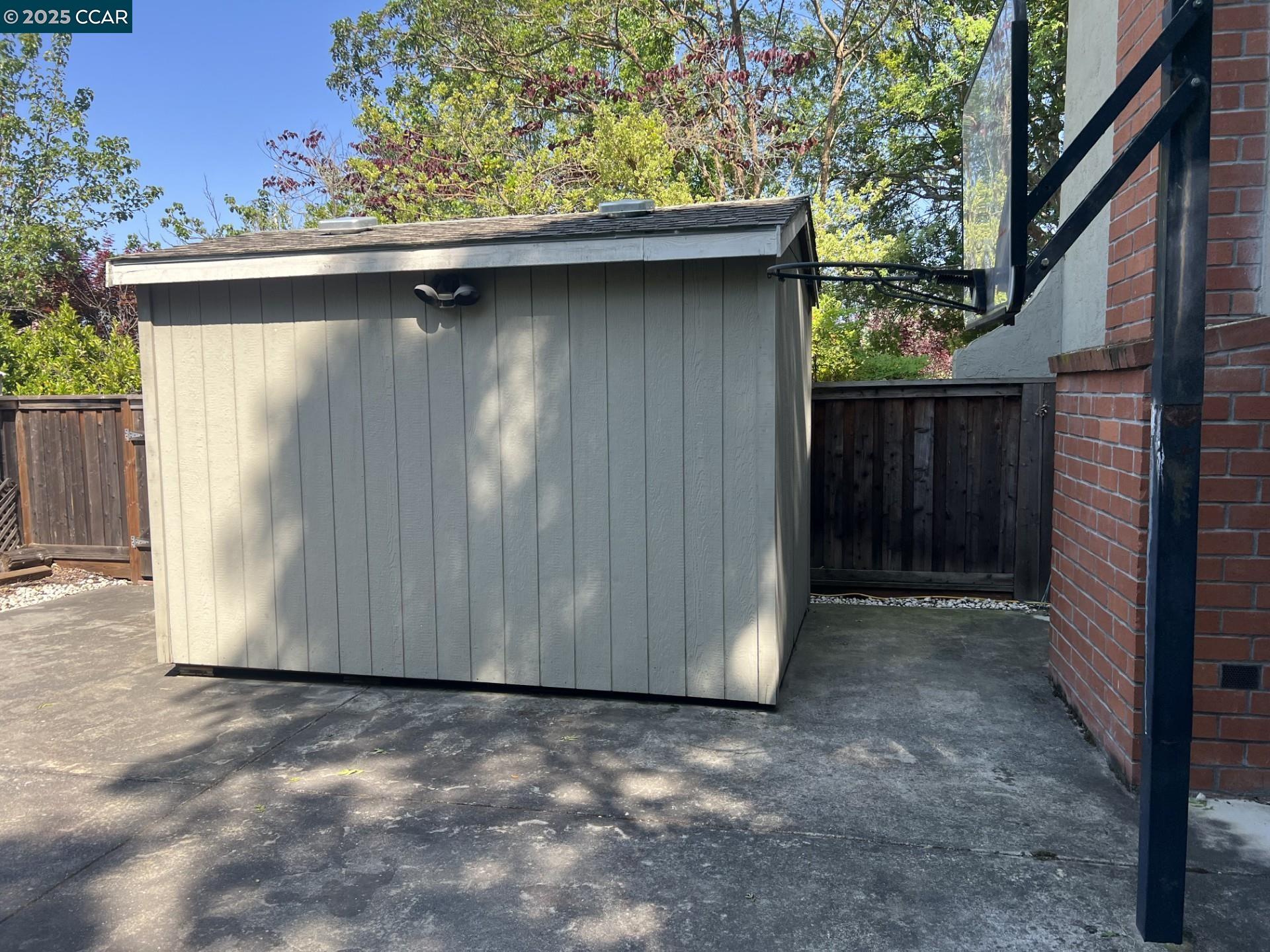 42 Horseshoe Ct