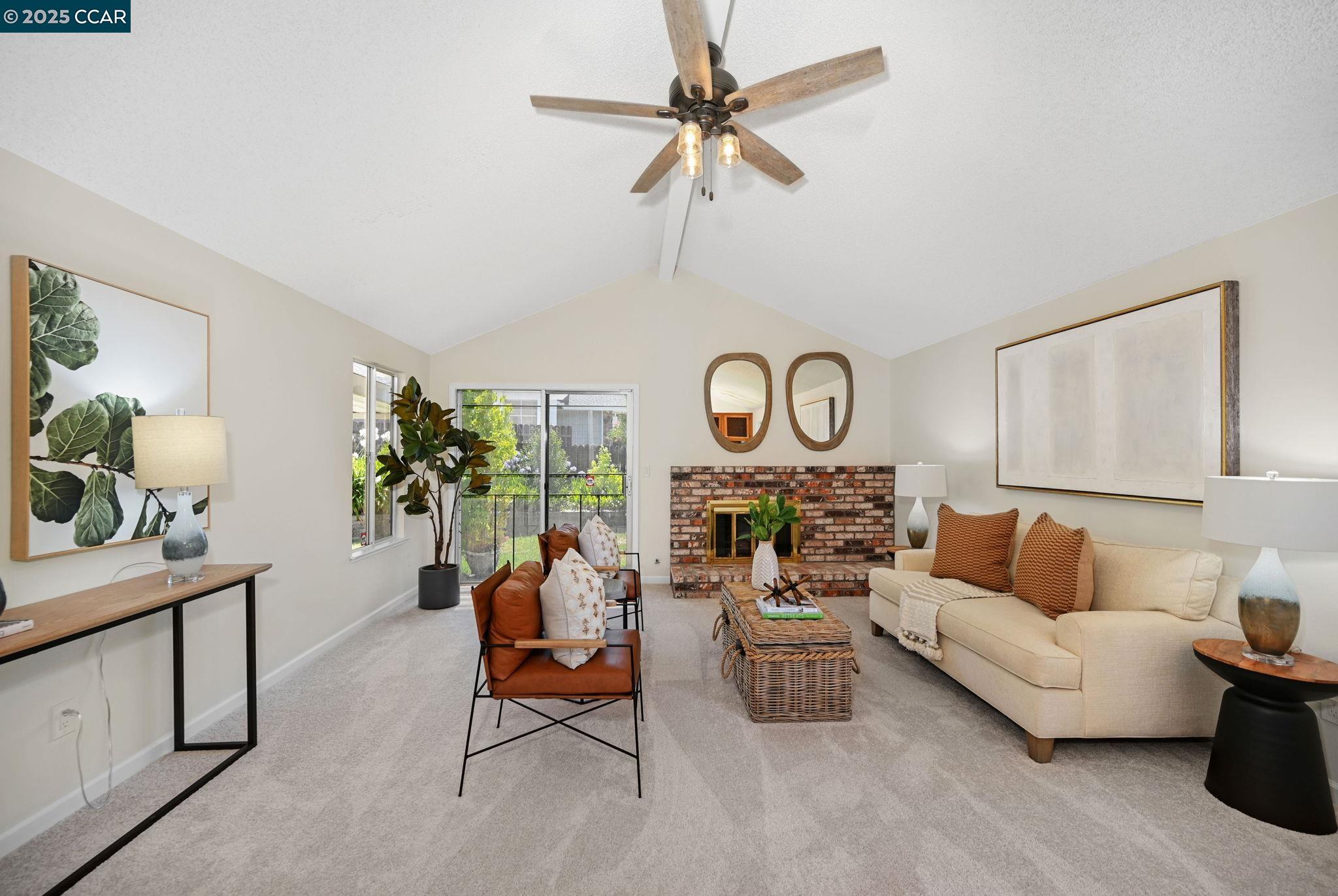 5040 Murchio Dr