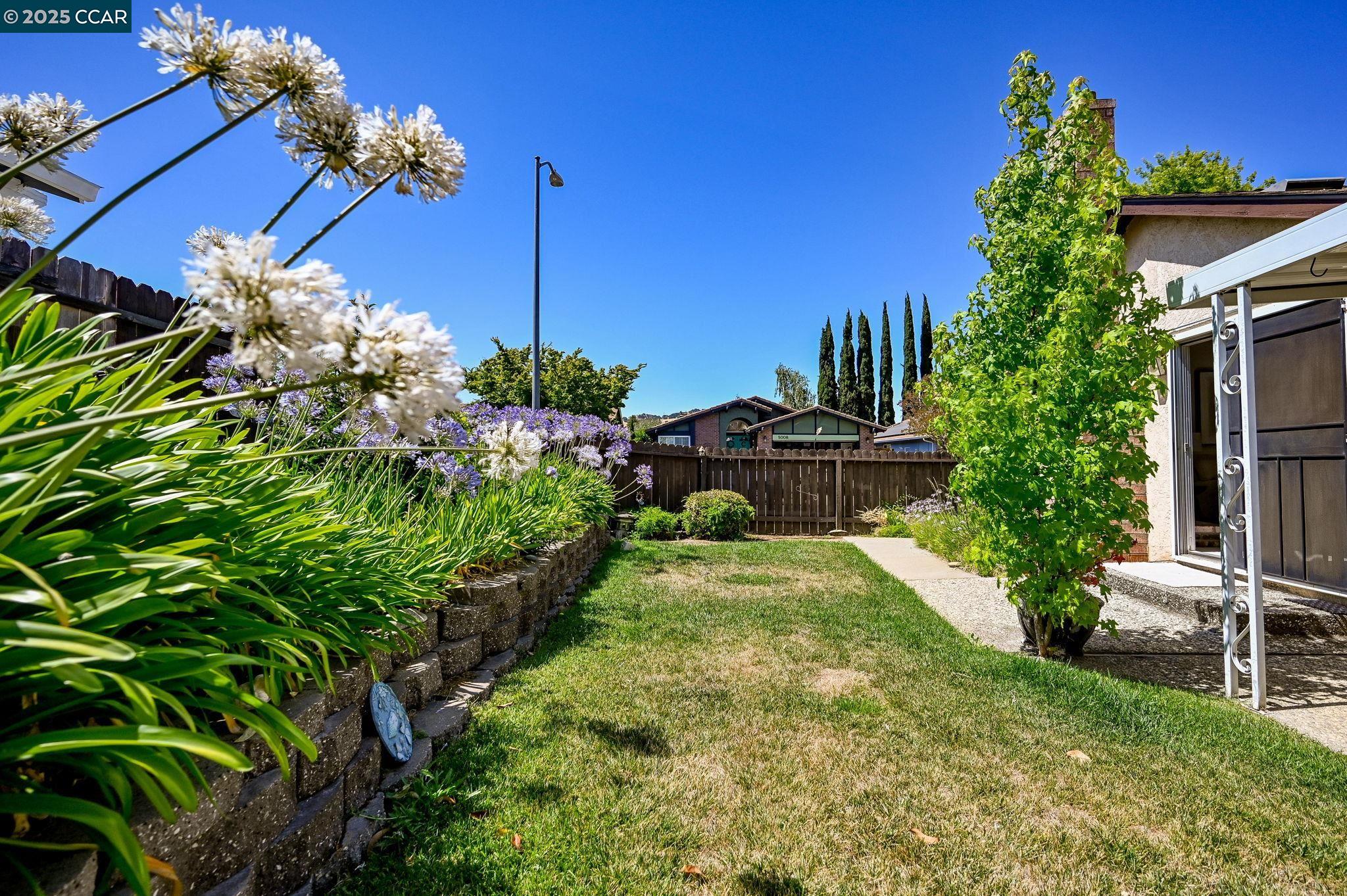 5040 Murchio Dr
