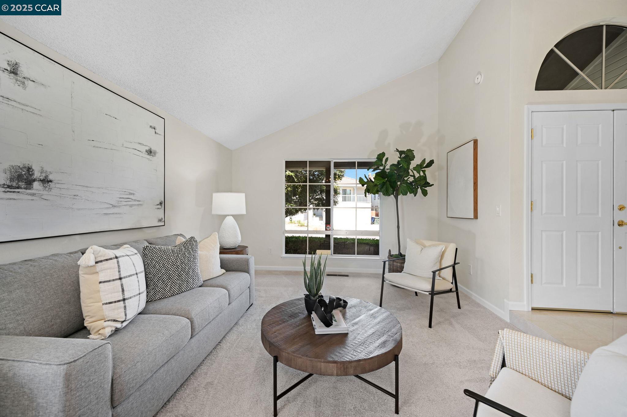 5040 Murchio Dr