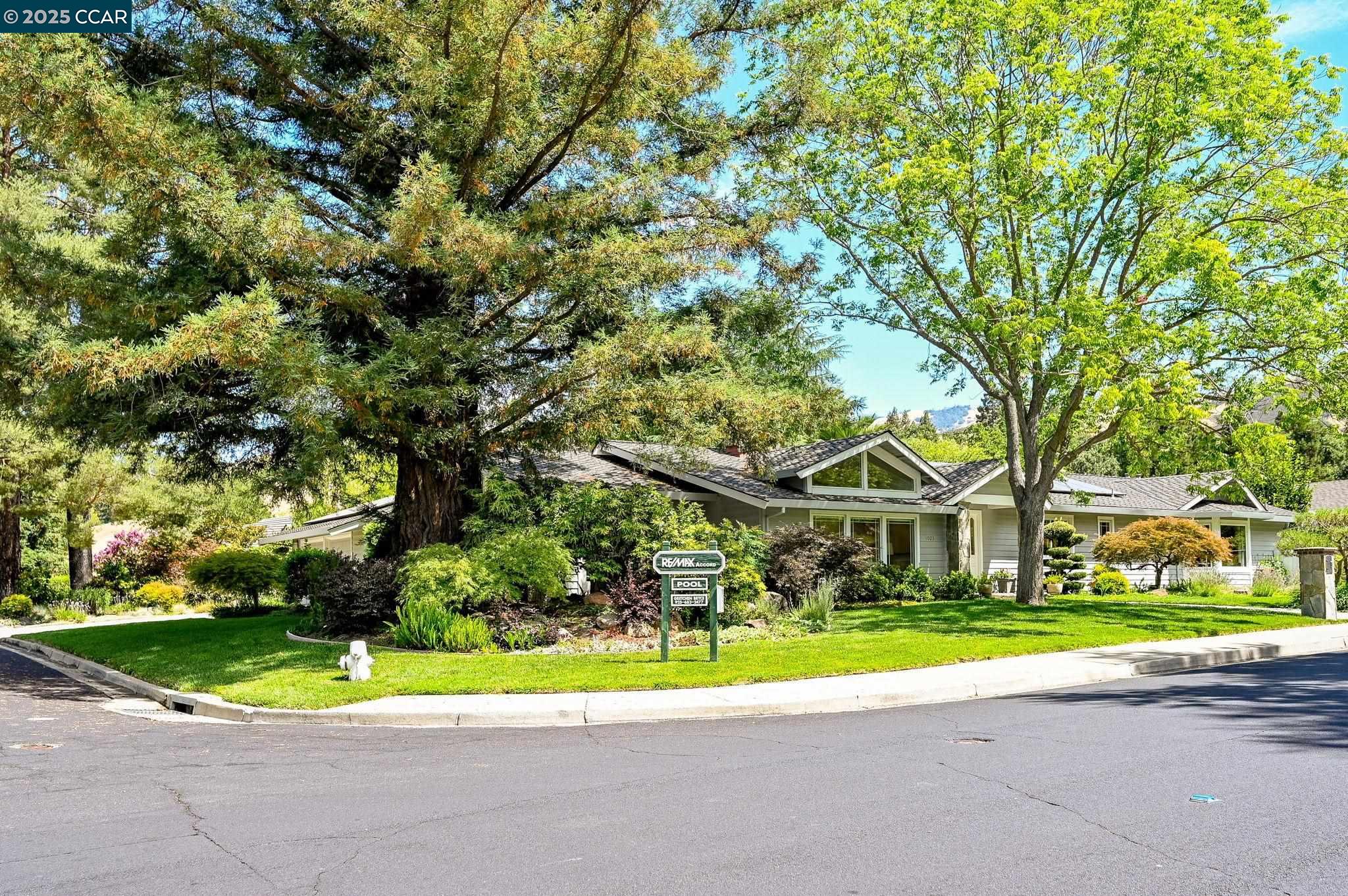 1023 White Gate Rd