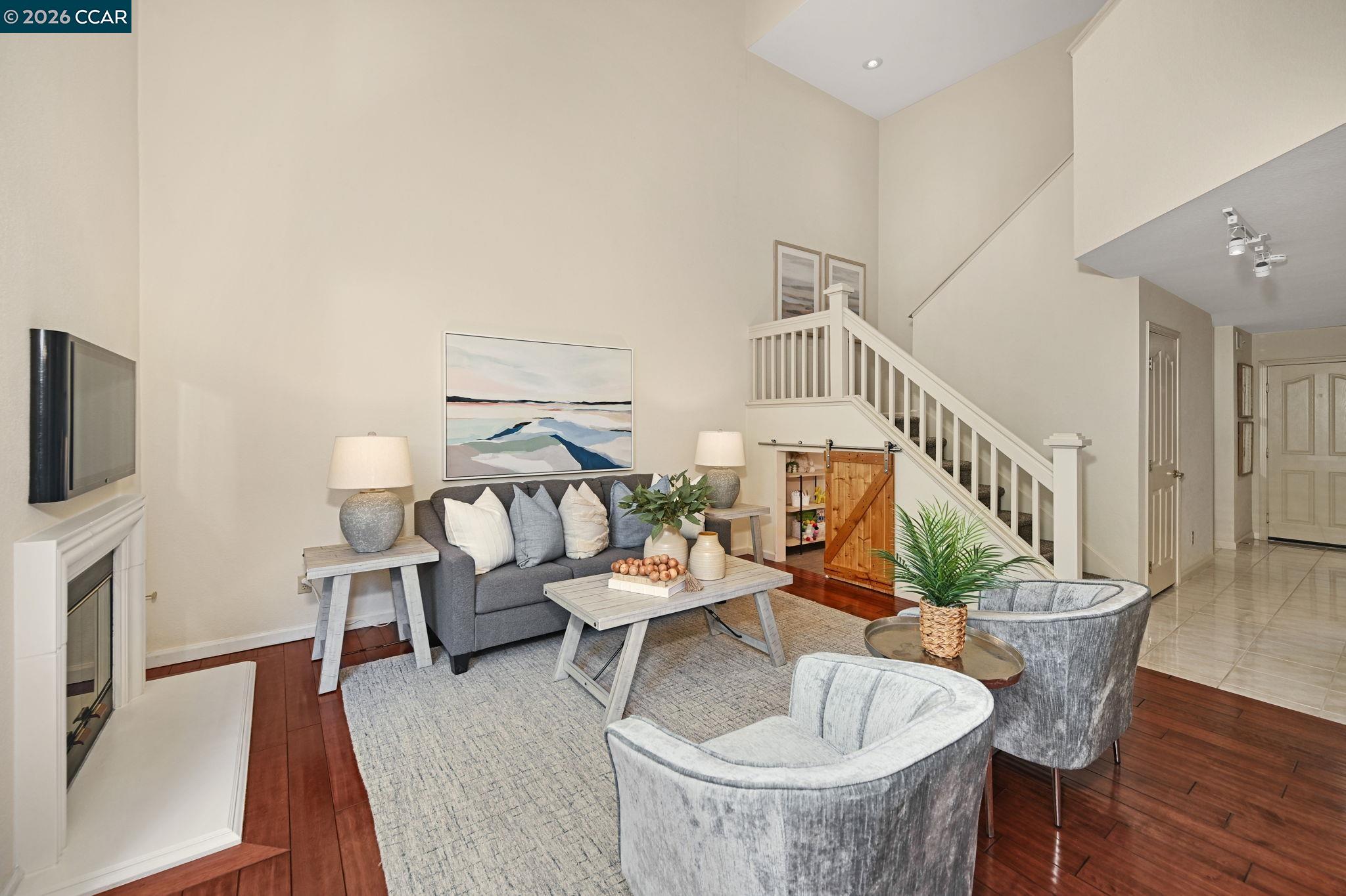 222 PORTOLA DR