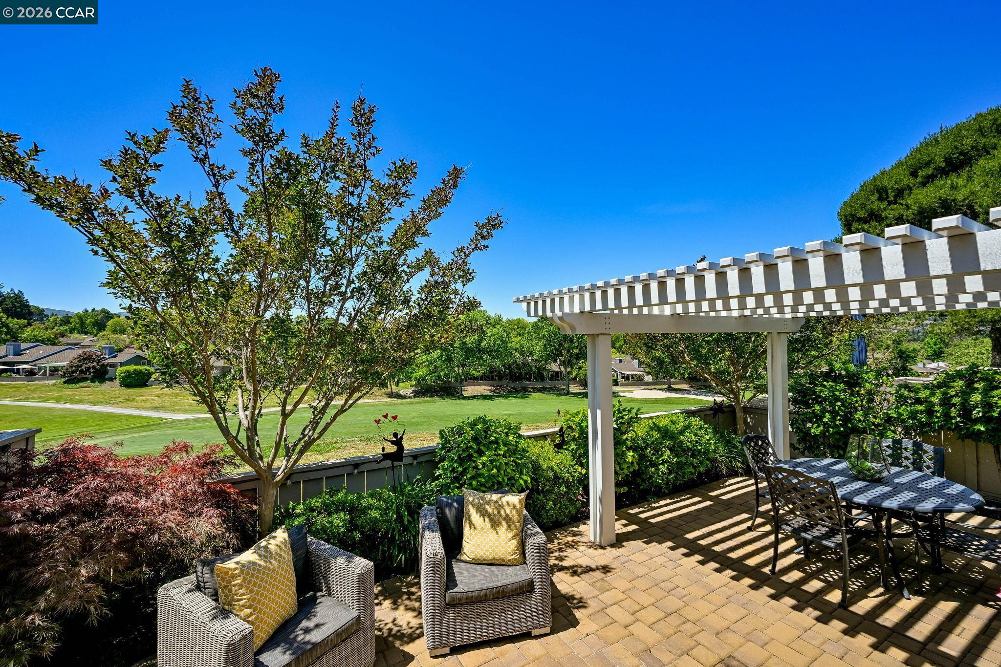 583 Rolling Hills Ln