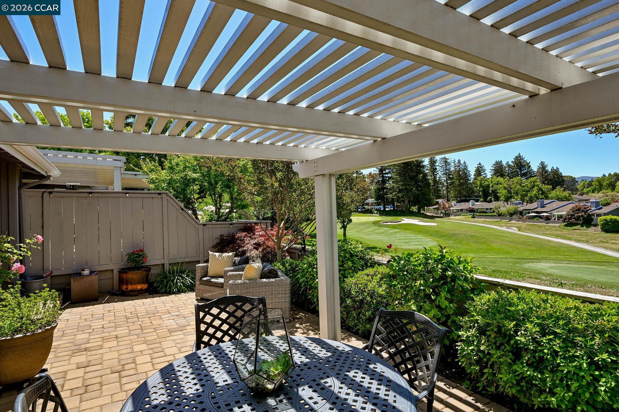 583 Rolling Hills Ln