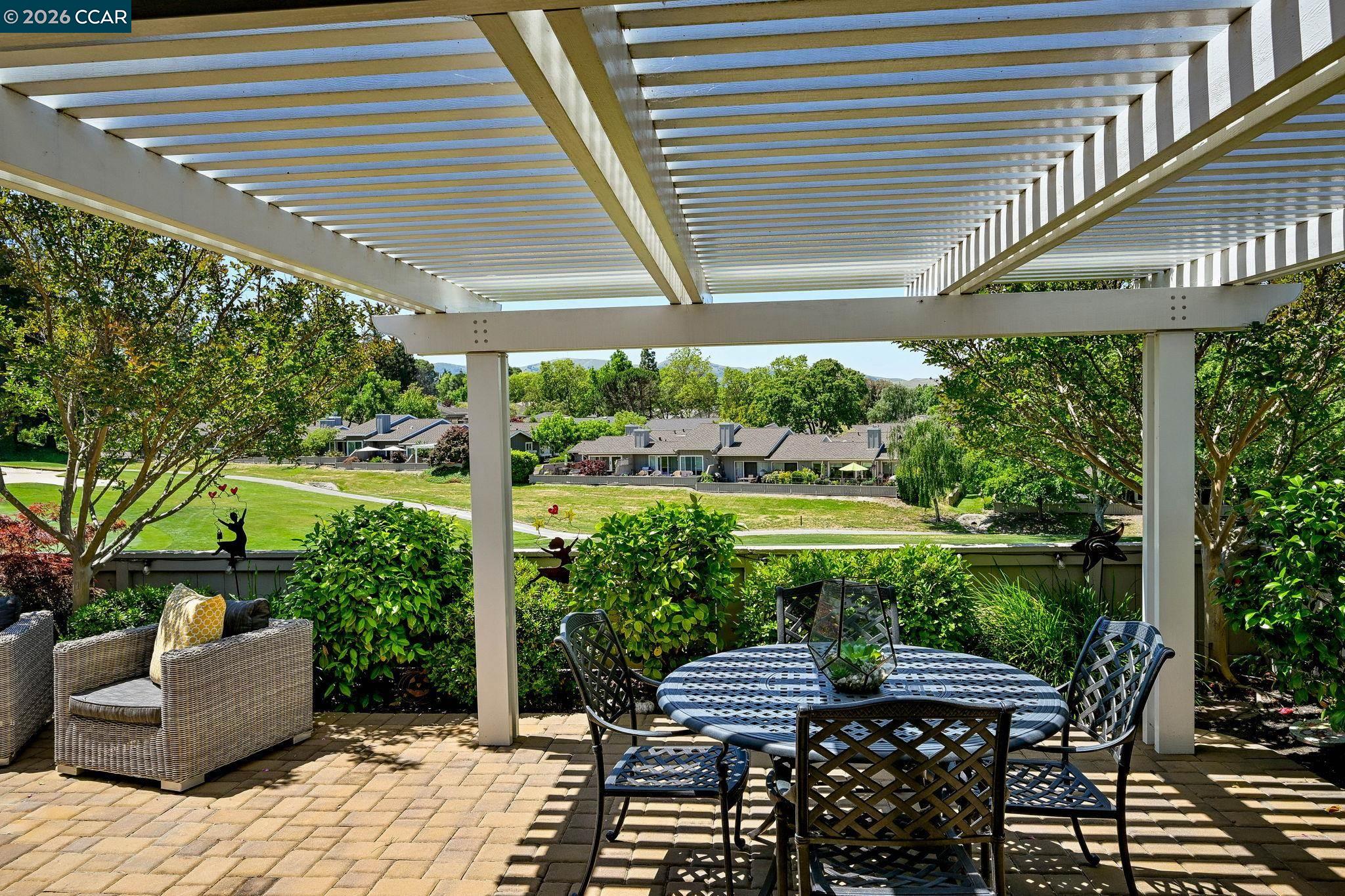 583 Rolling Hills Ln