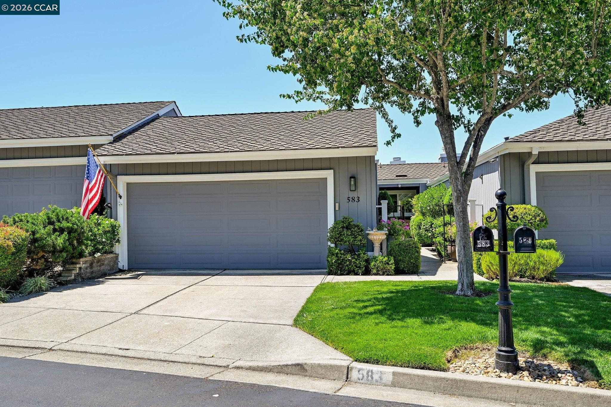 583 Rolling Hills Ln