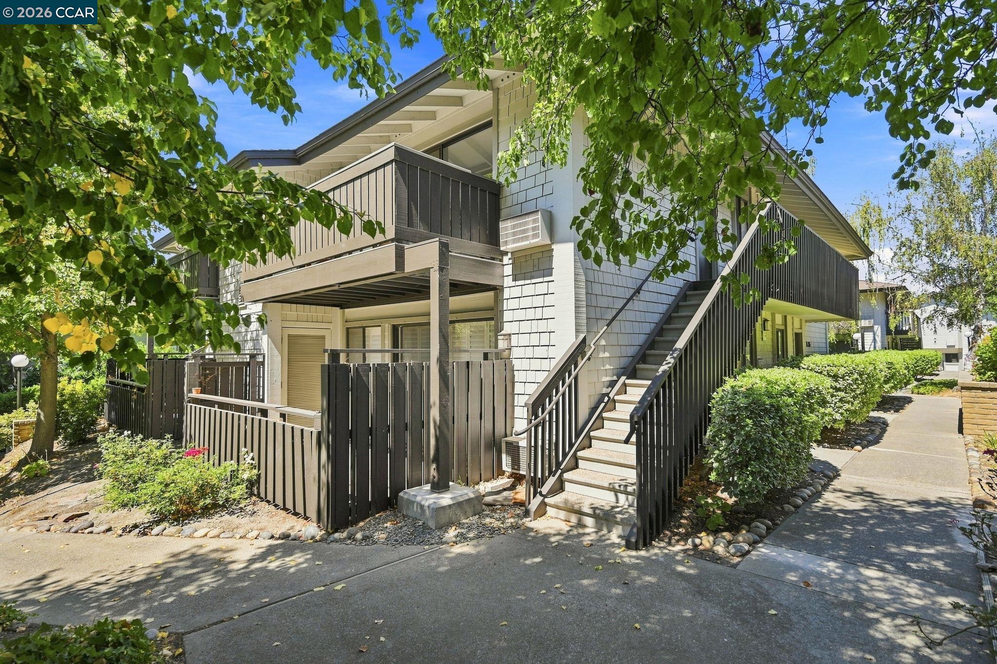 1435 Marchbanks