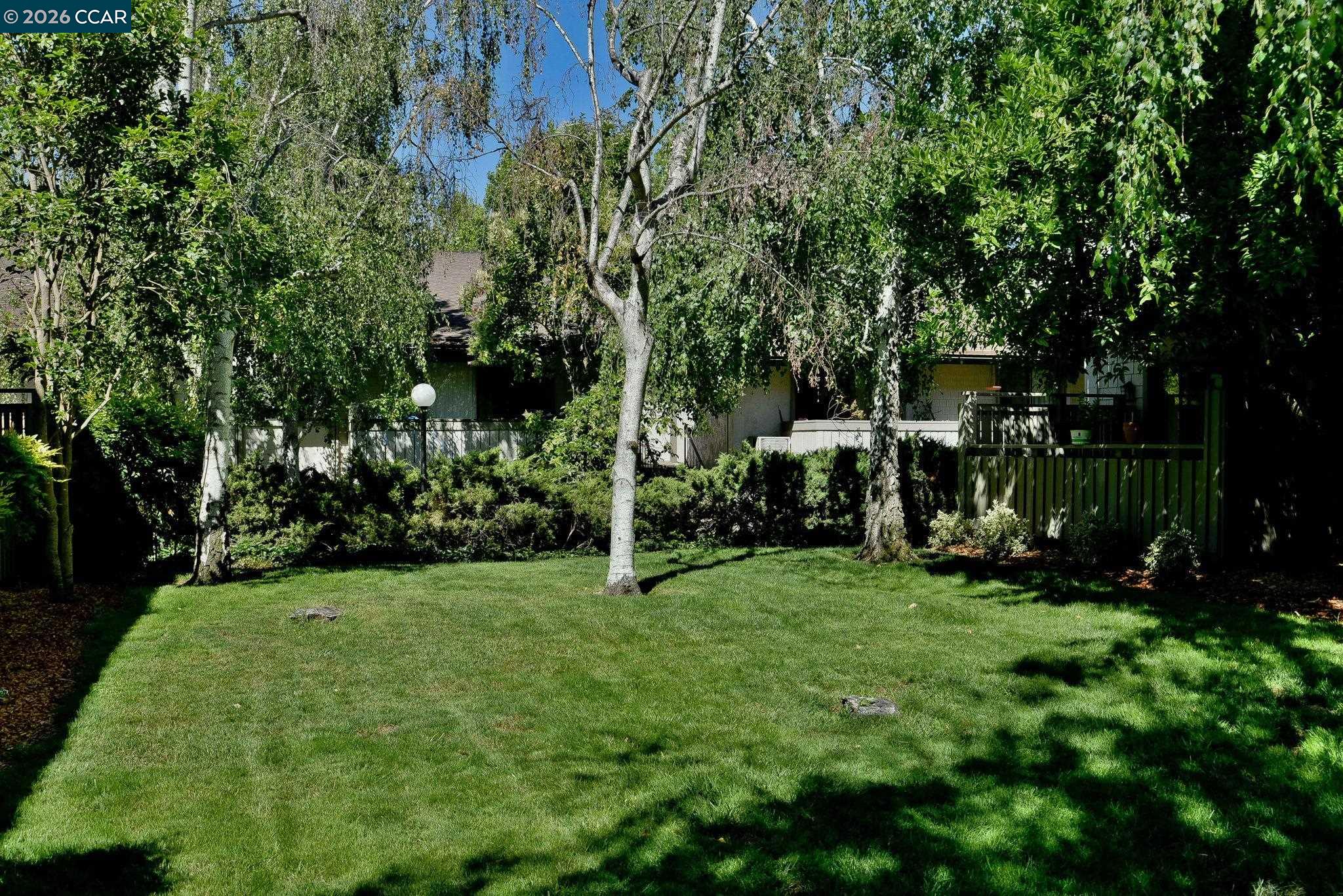 1435 Marchbanks