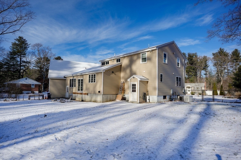 5 Bruce St