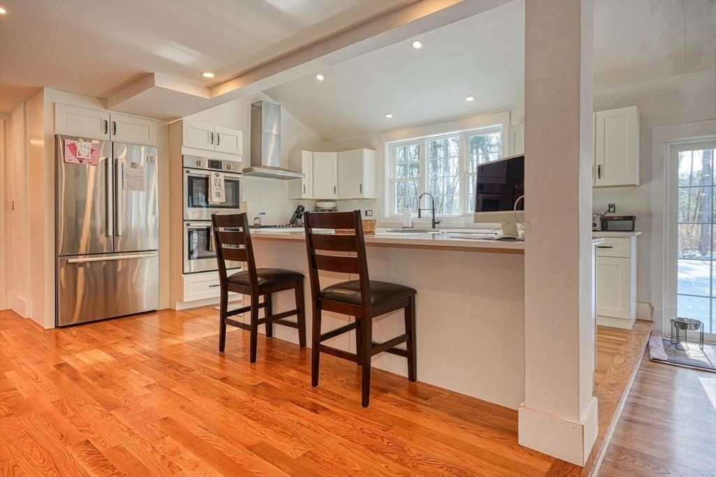 5 Bruce St