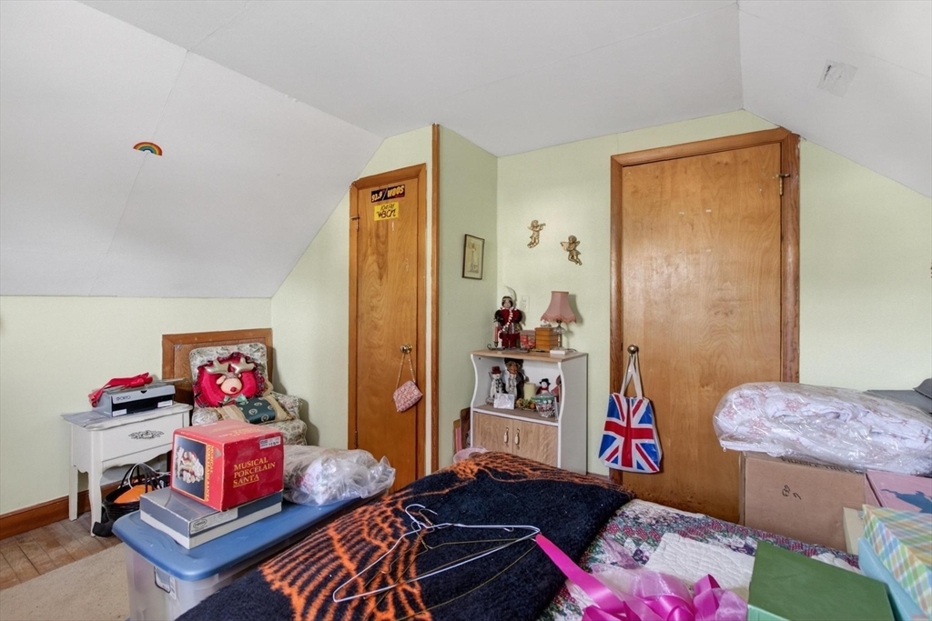 18 Montvale Rd