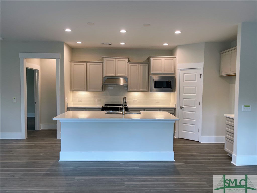 141 Mandeville Drive
