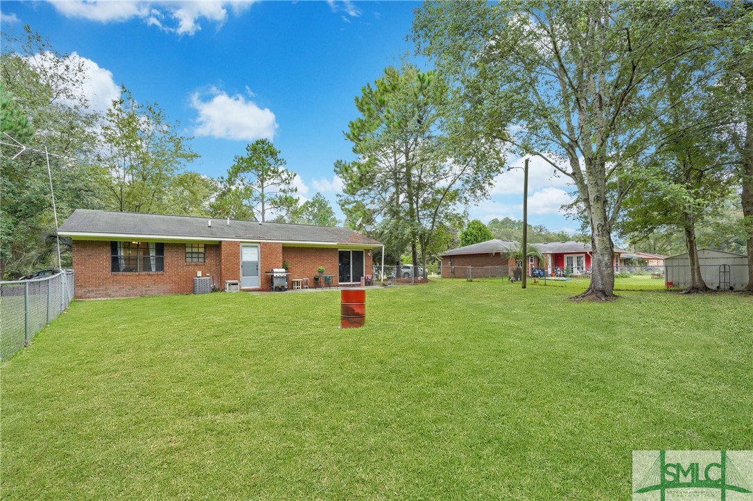 1098 Live Oak Drive