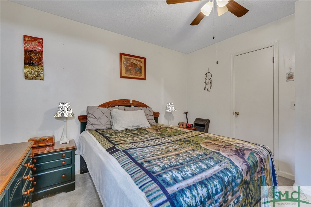 1098 Live Oak Drive