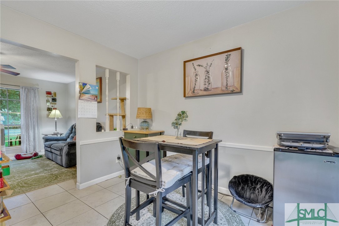 1098 Live Oak Drive
