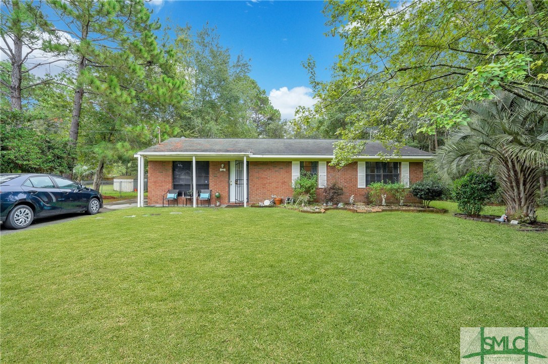 1098 Live Oak Drive