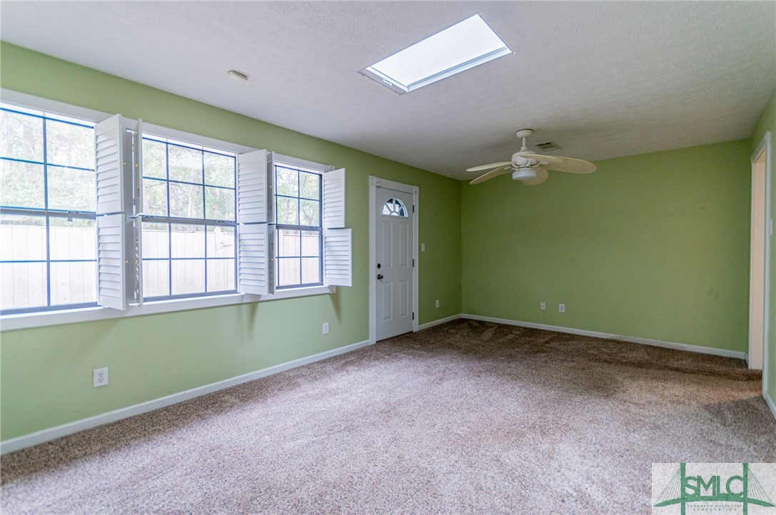 2 Hidden Lake Court