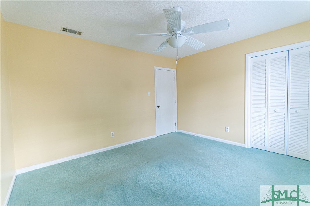 2 Hidden Lake Court