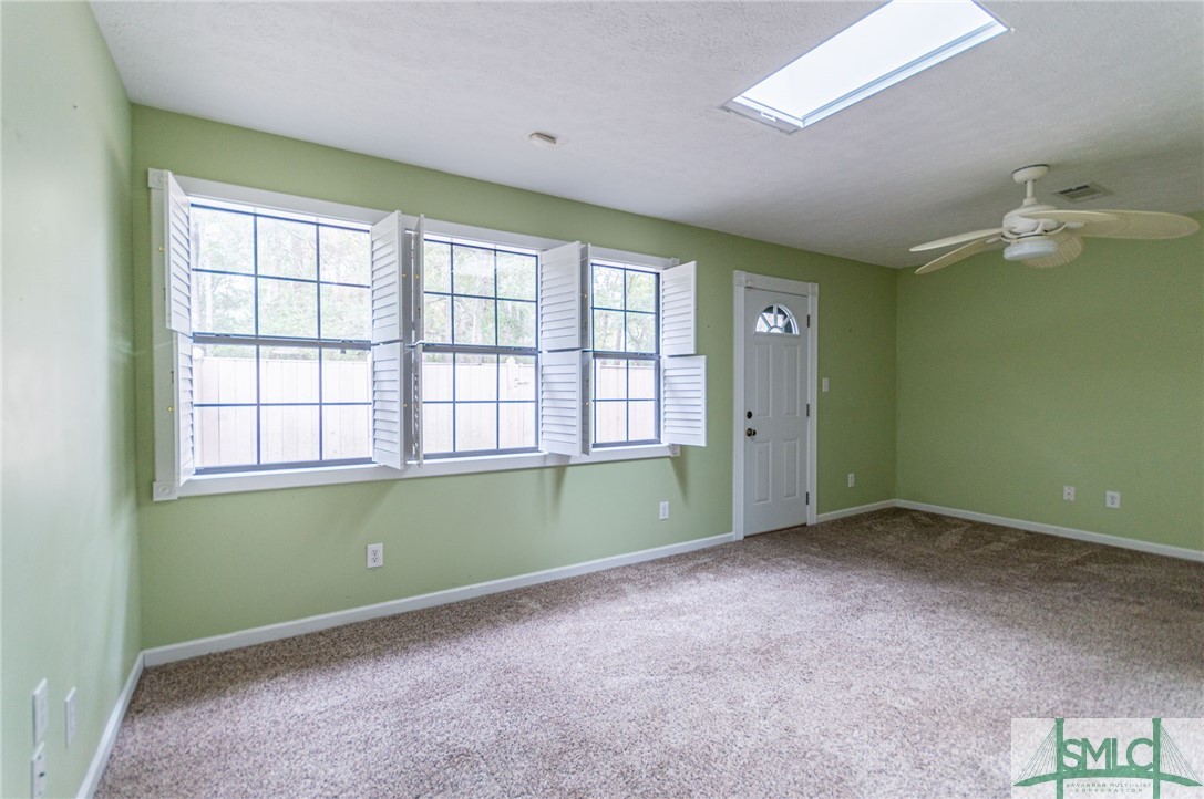 2 Hidden Lake Court