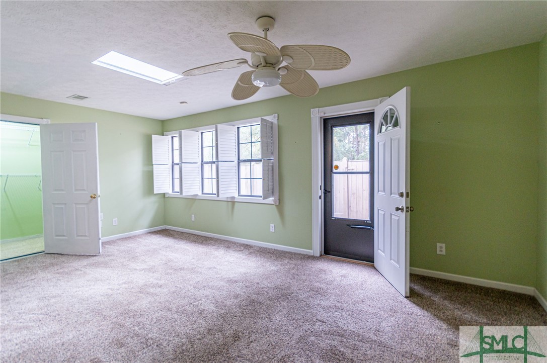 2 Hidden Lake Court