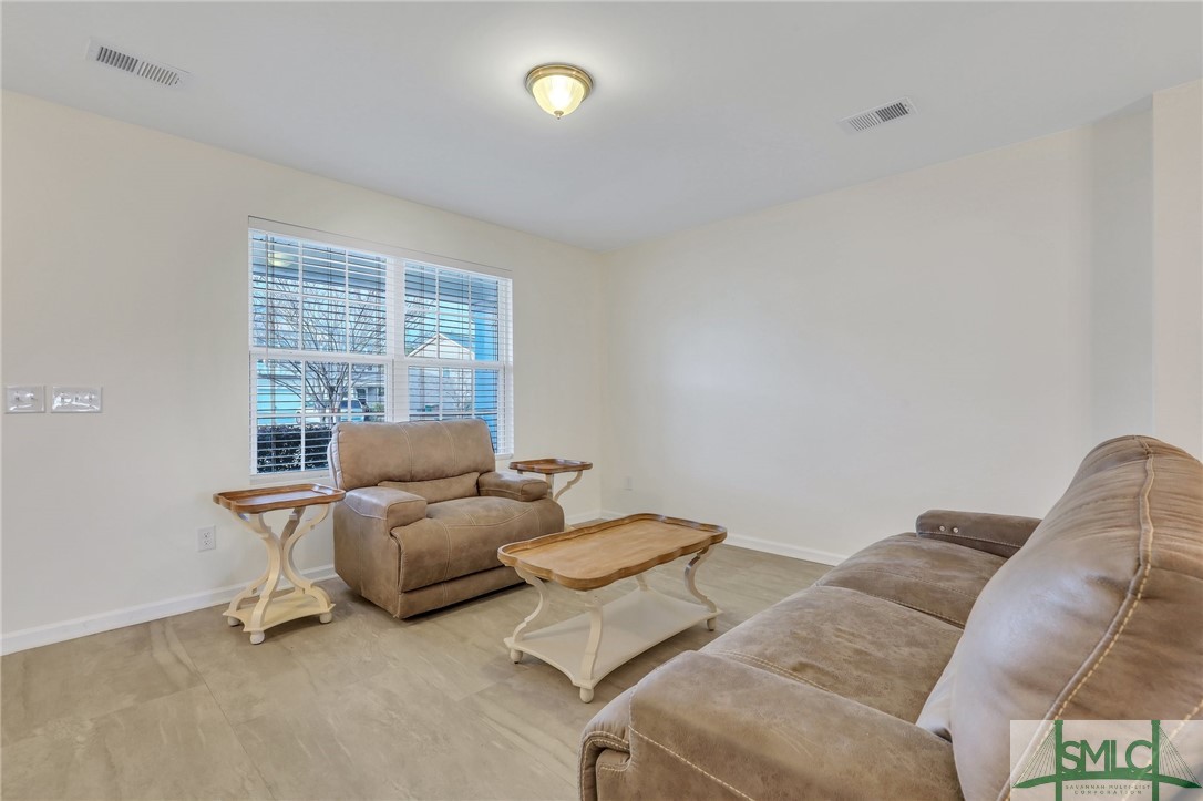 109 Westwind Drive